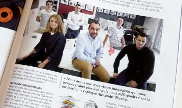 Une double page dans le Plastilien